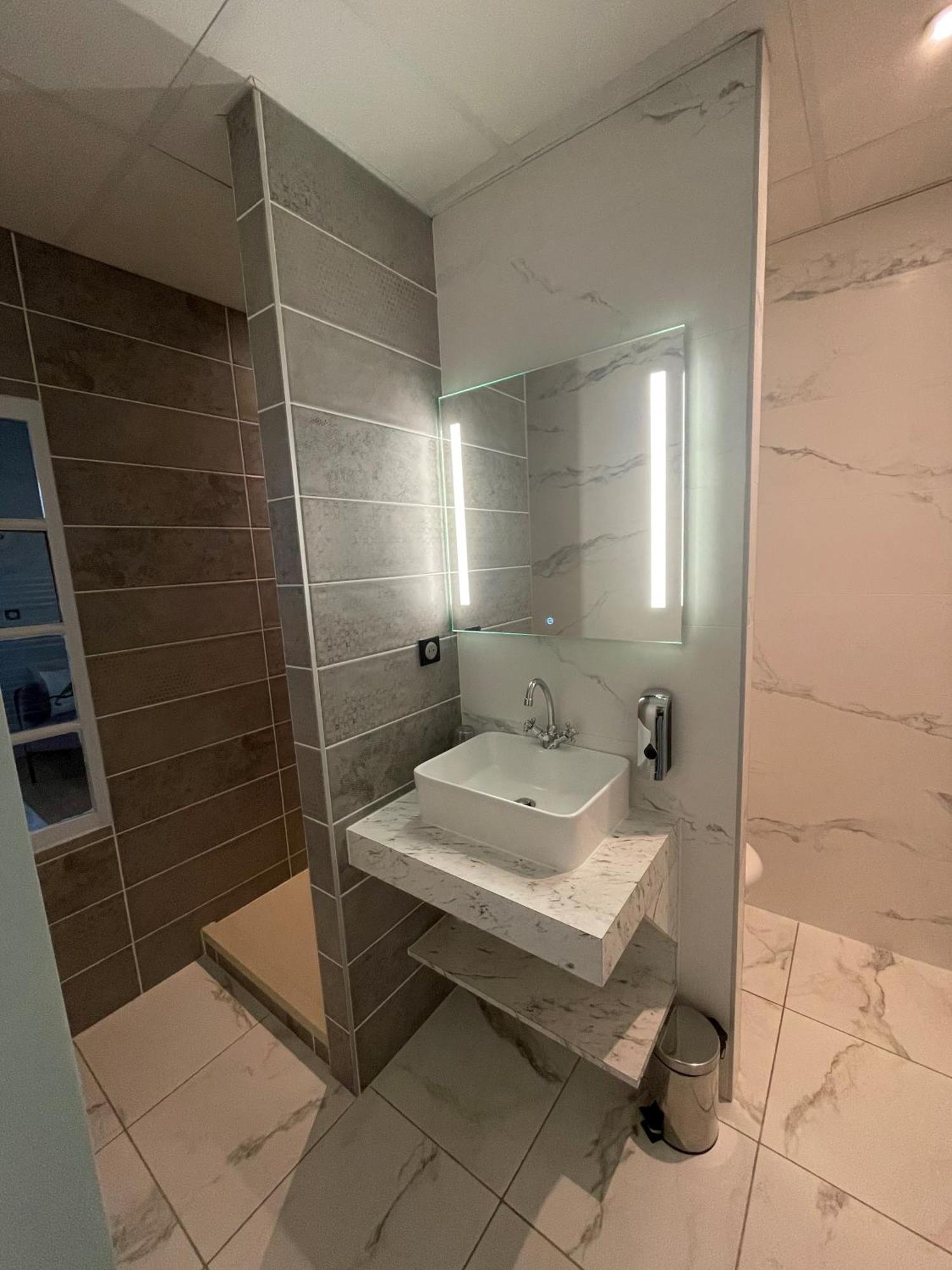 Domaine Clairfontaine Noyarey - Suites Junior Eksteriør billede