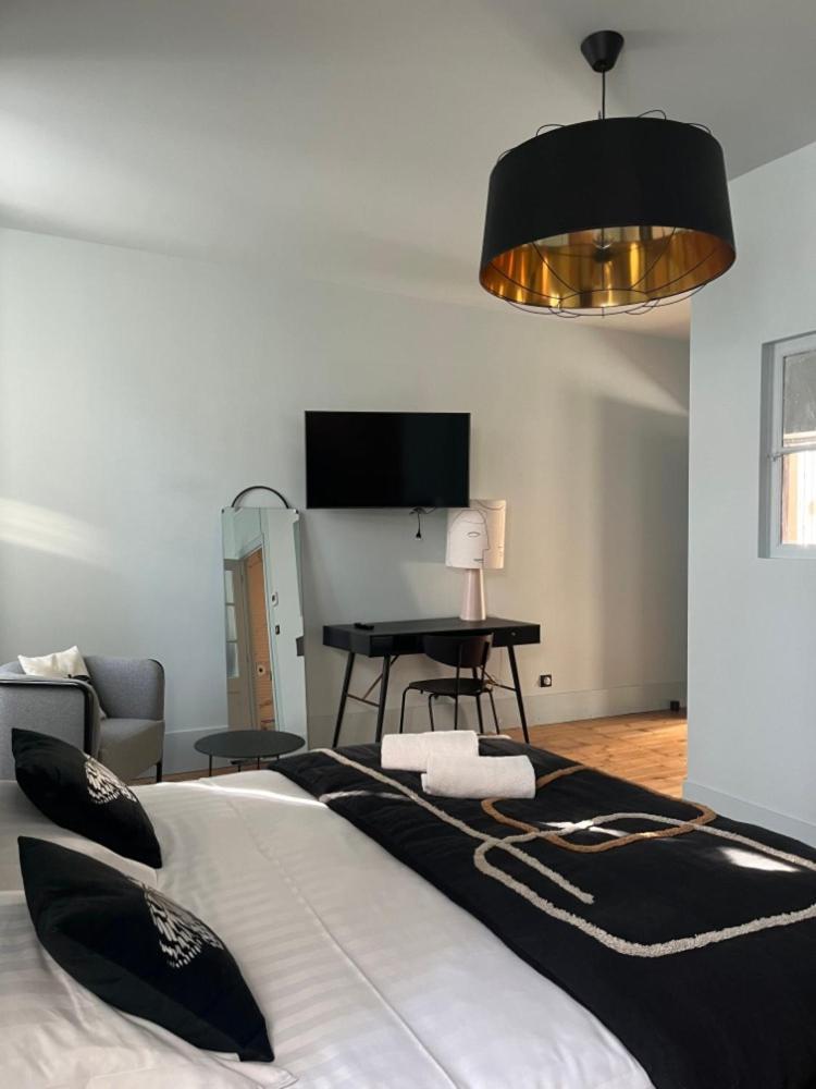 Domaine Clairfontaine Noyarey - Suites Junior Eksteriør billede